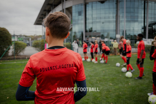 Hochziehen, Abwerben, Kinderschutz: Warum Jugendfußball klare Leitplanken braucht